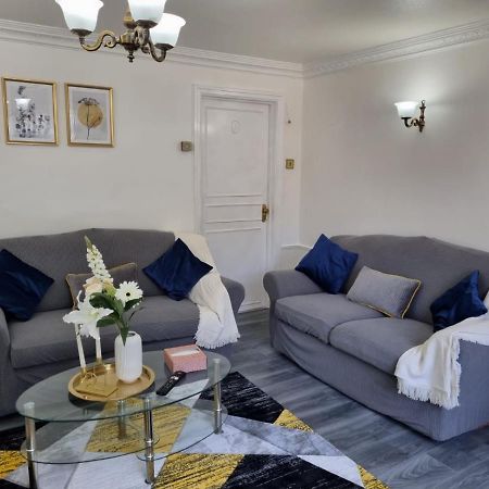 Centrally Located W/ Free Parking & Smart Tv Leeds  Ngoại thất bức ảnh