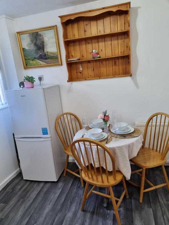 Centrally Located W/ Free Parking & Smart Tv Leeds  Ngoại thất bức ảnh