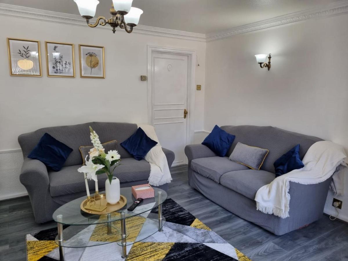 Centrally Located W/ Free Parking & Smart Tv Leeds  Ngoại thất bức ảnh